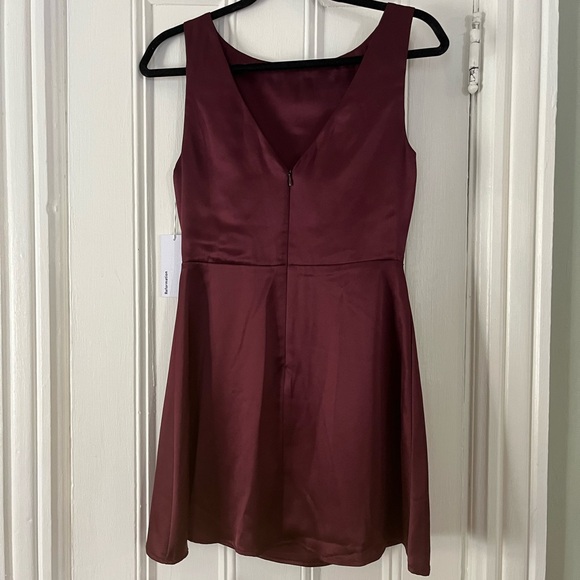 NWT reformation Zenni dress size 4 prune color - Picture 3 of 6